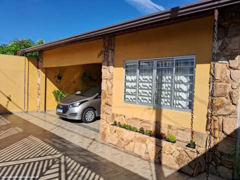 Casa à venda em Campinas, Parque Universitário de Viracopos, com 3 quartos, com 300 m²